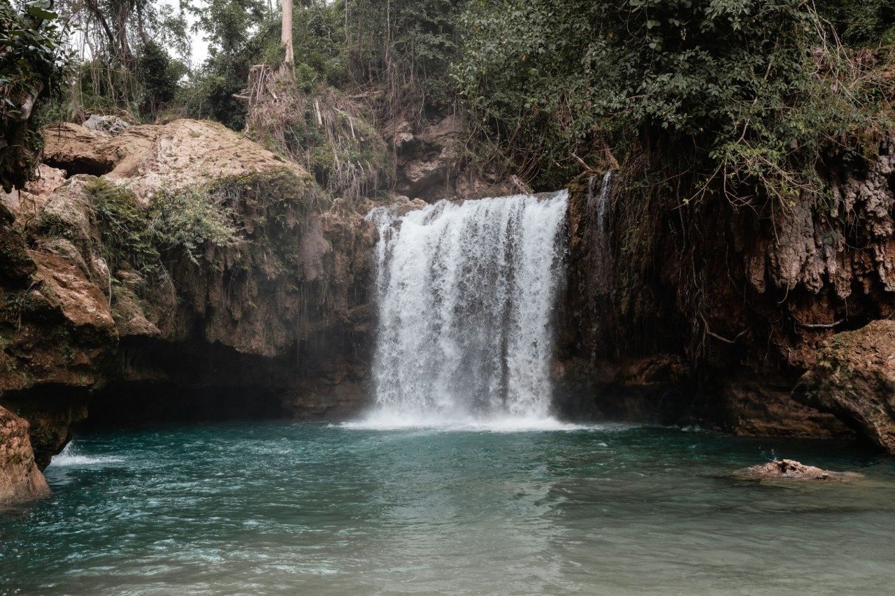 Scenic view of kawasan falls
